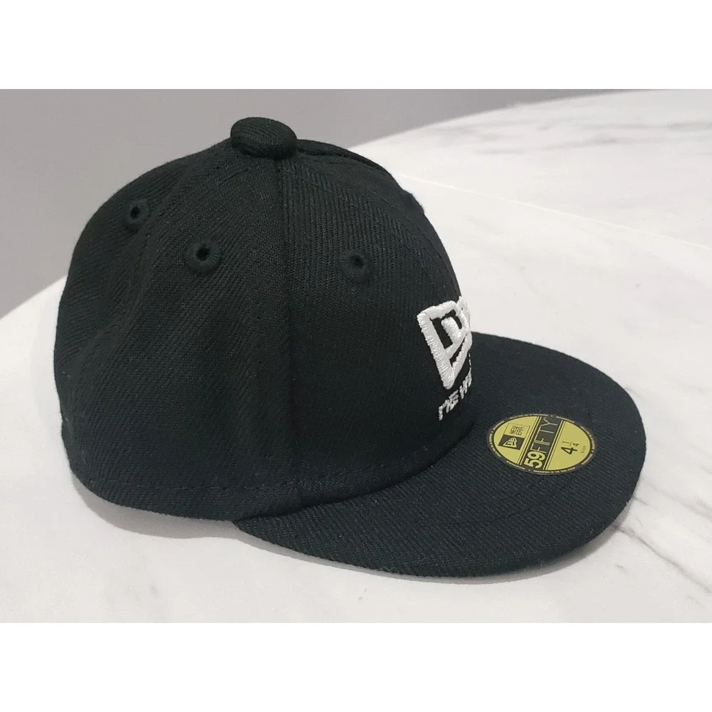NEVER USED New Era Fitted Mini Cap  4 1/4